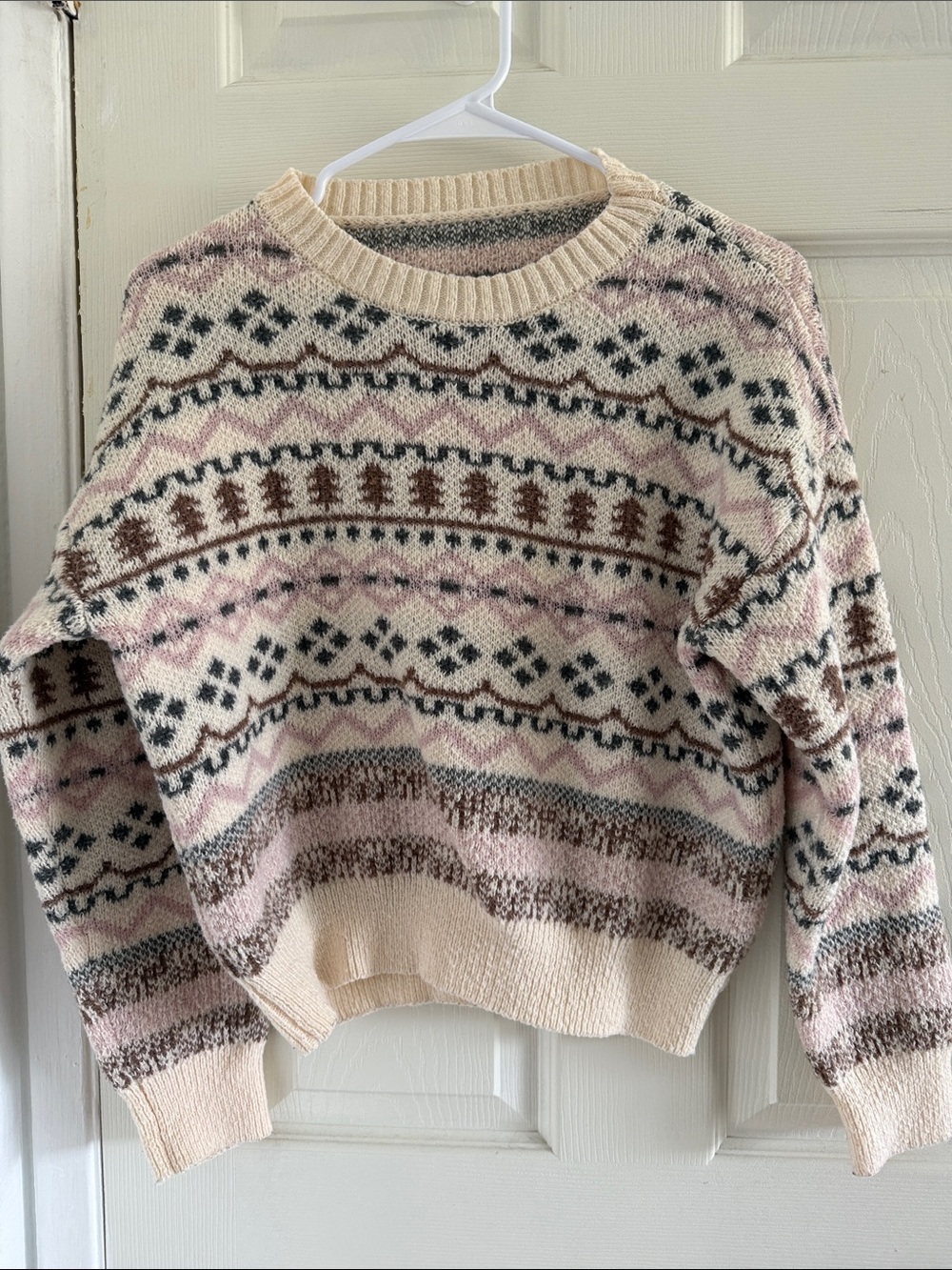 Women's Crewneck Fair Isle Sweater in Cream and Pink